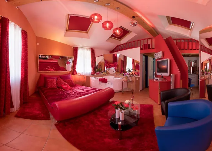 Loveroom